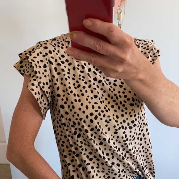 Animal Print Ruffled Sleeve Top - Picture 5 of 10